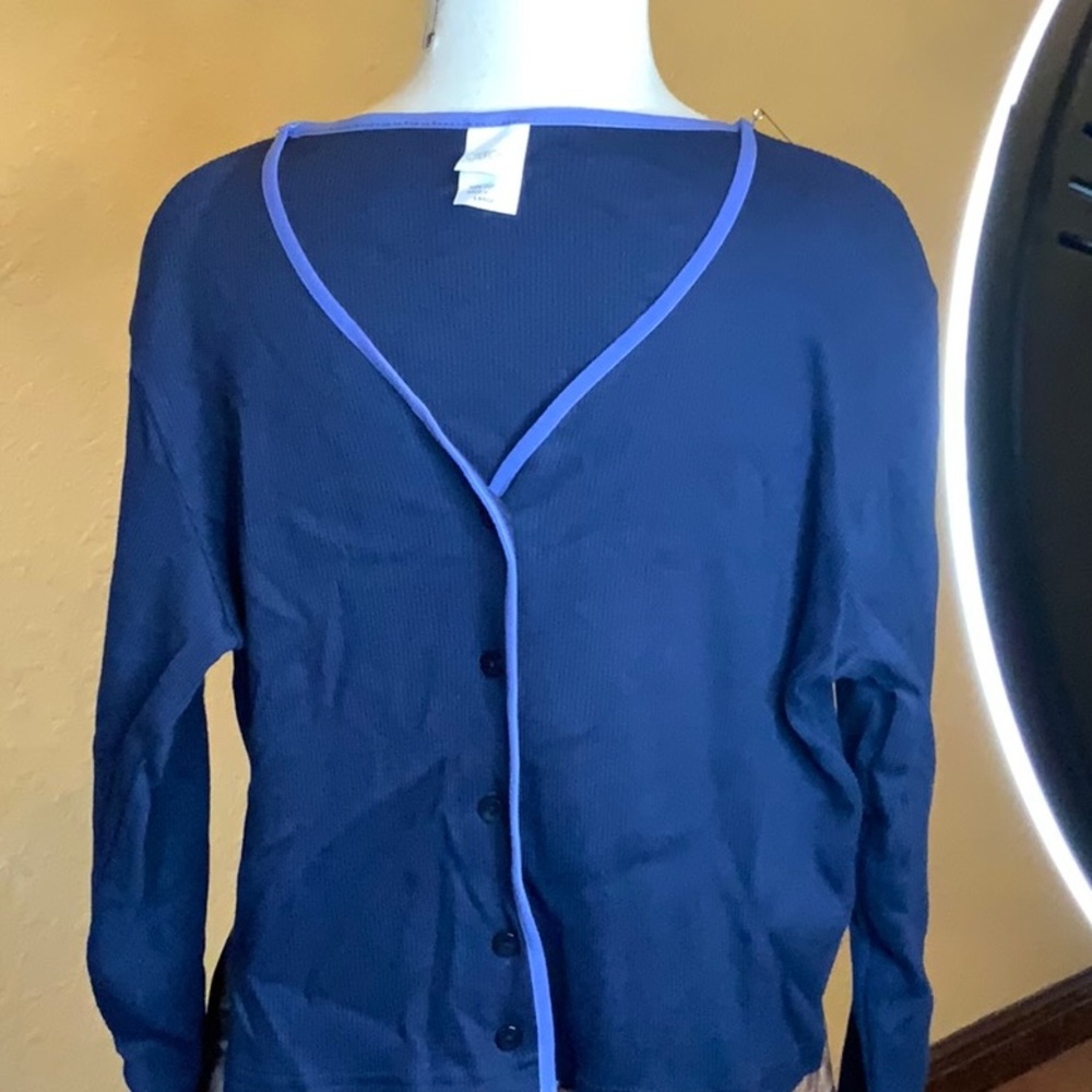 Cherokee sweater new